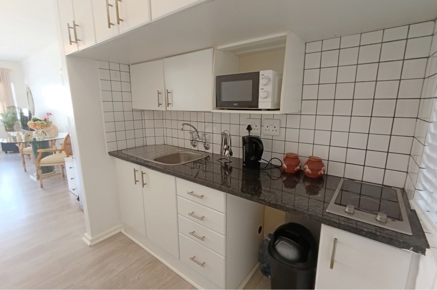 To Let 0 Bedroom Property for Rent in Mouille Point Western Cape